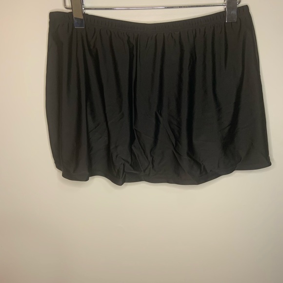 3/20$ XL Penningtons bathing suit bottoms - Picture 2 of 7